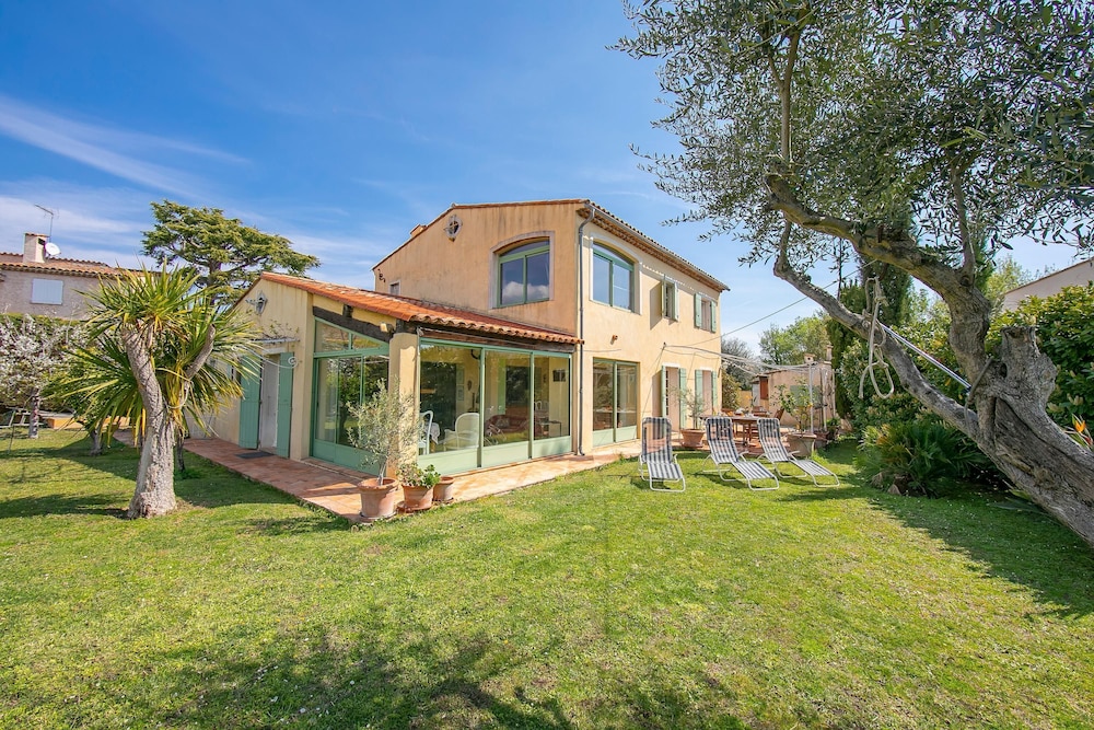 Maison Marine in Antibes