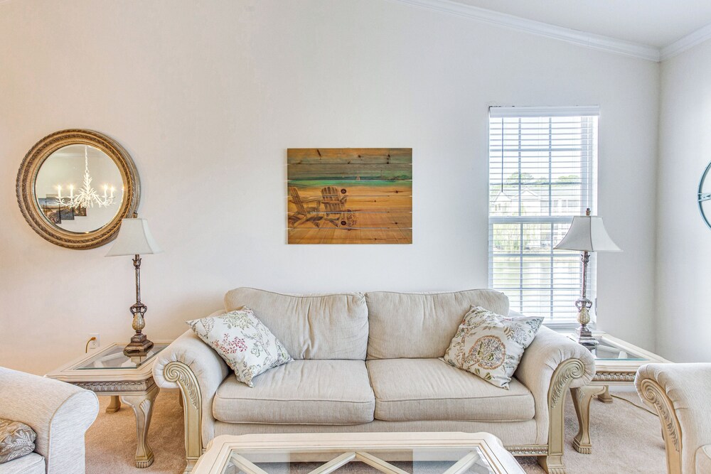 5 Mi to Shore: Condo w/ Patio in Sunset Beach!