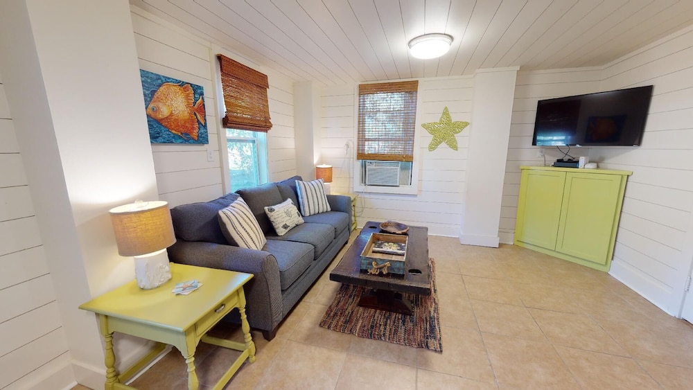 Country's Retreat Tybee Vacation Rentals