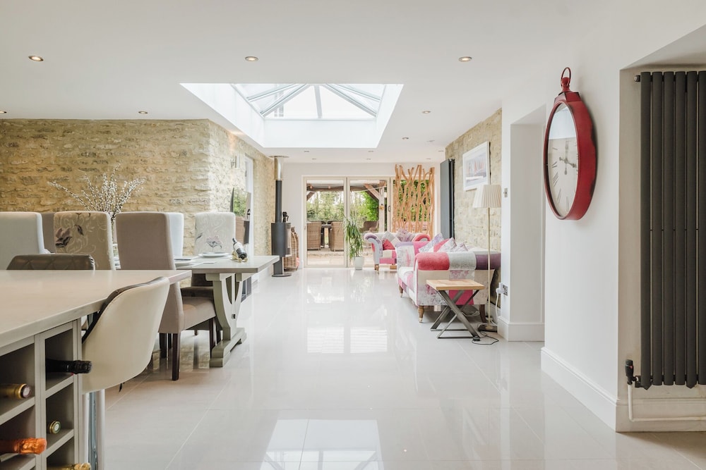 Inkerman House-Gorgeous House and Garden