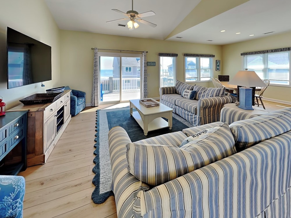 Summer Wynd by Topsail Realty
