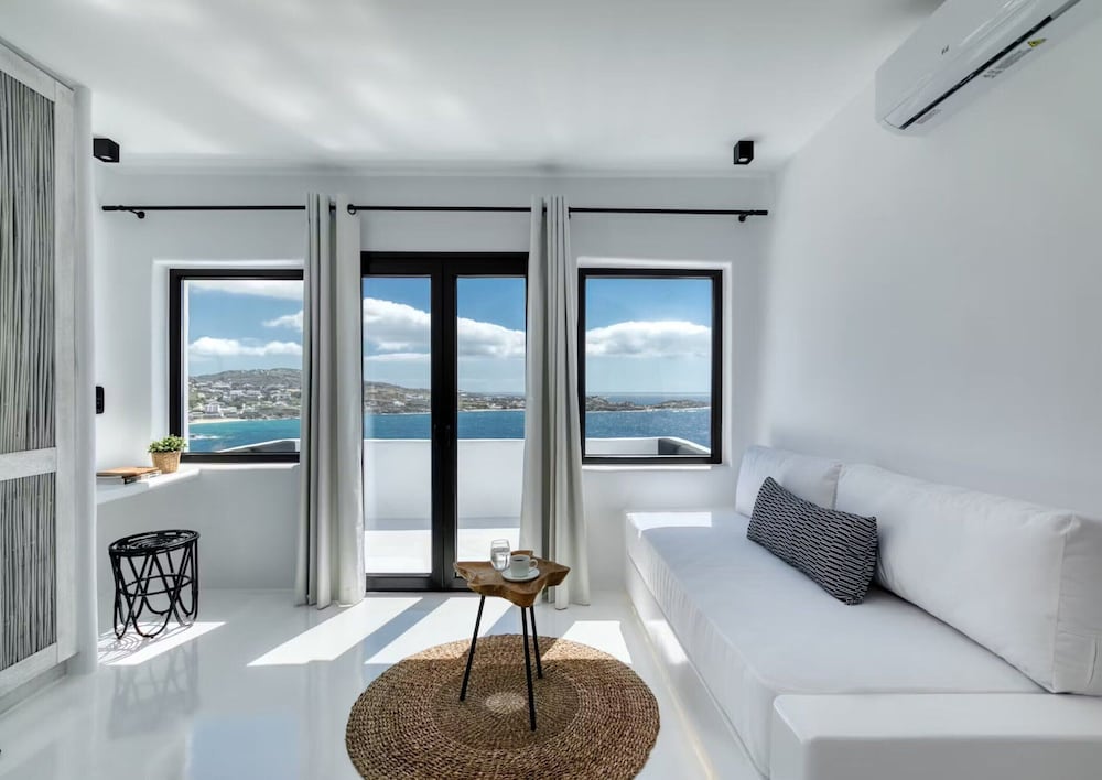 Villa With Aegean Sea Views