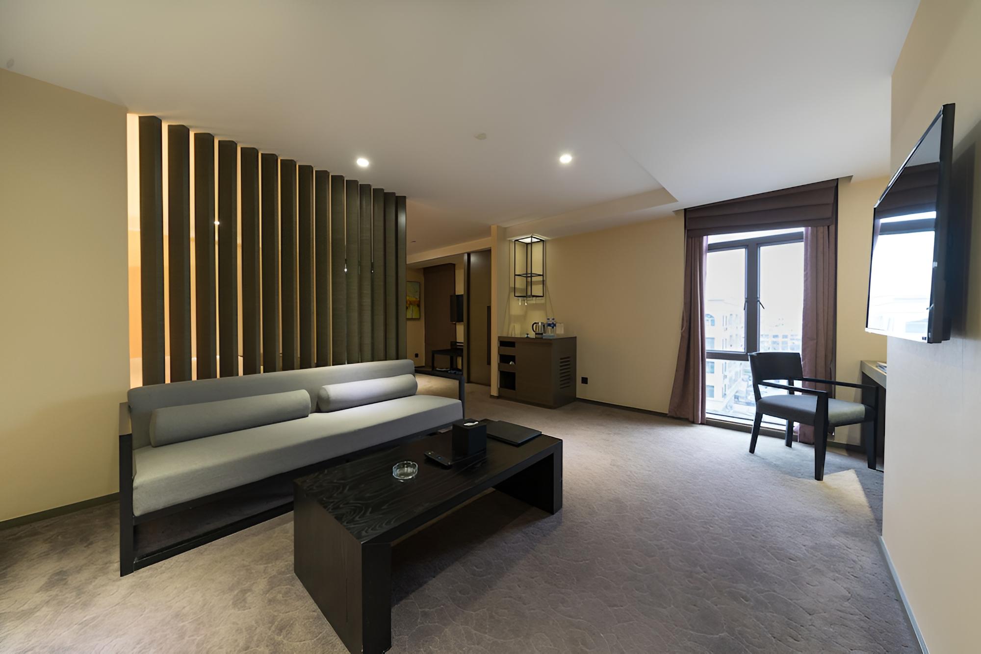 La Quay Hotel