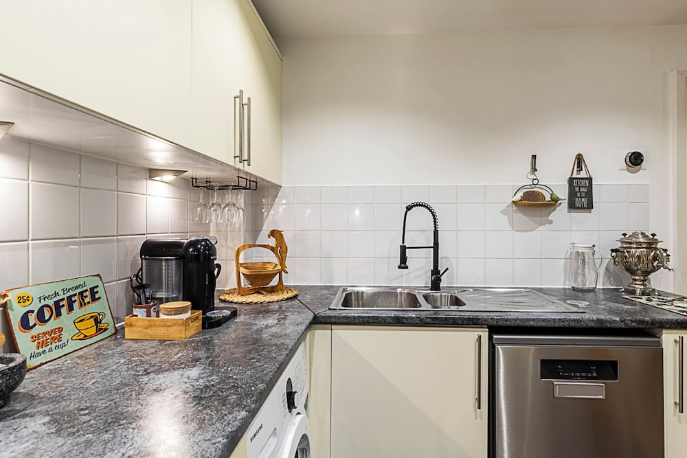Green Terrace Apartment view 5