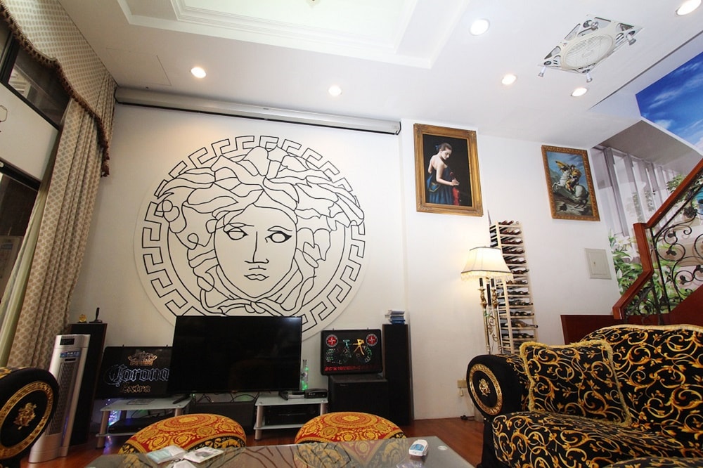 Peace Art Villa