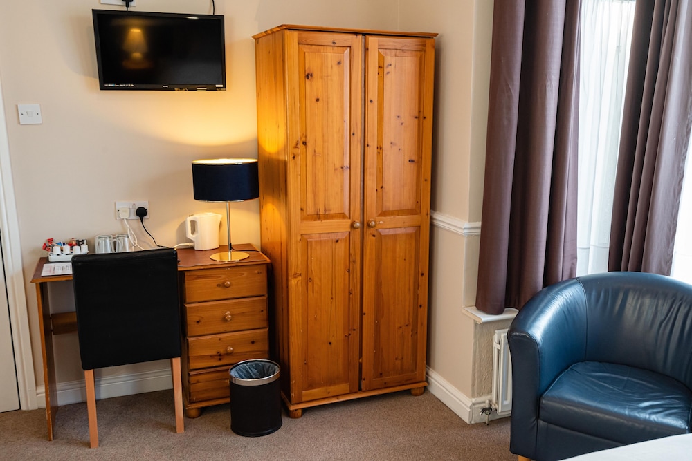 Hartlepool Vacations - Aarondale Guest House - Property Image 15