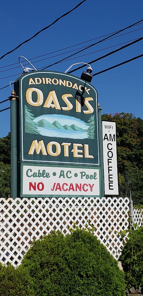 Adirondack Oasis Motel