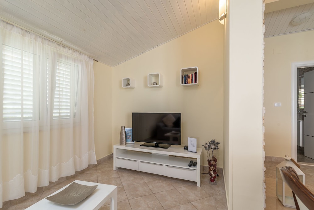 Daniela - Terrace With Amazing sea View - A1 view 5
