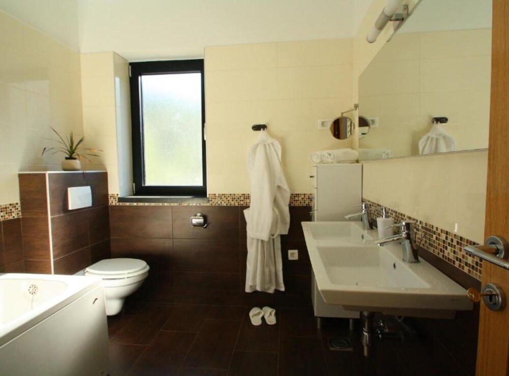 Beachfront Luxury Villa With Private Pool and Stunning Sea Views