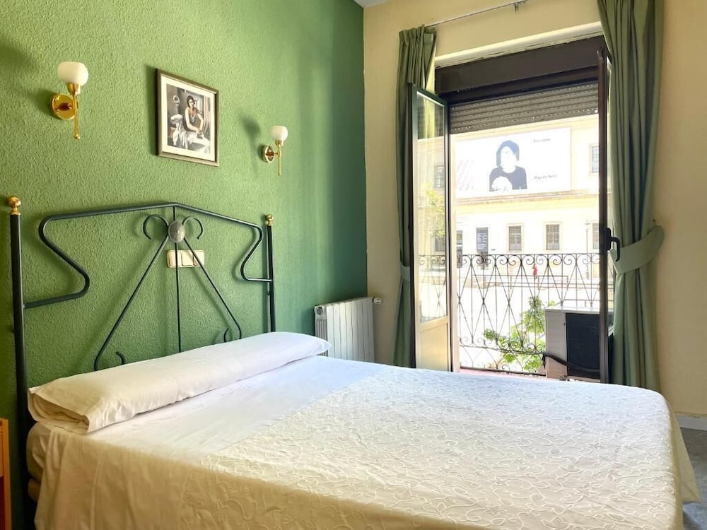 Hostal Fernández Atocha