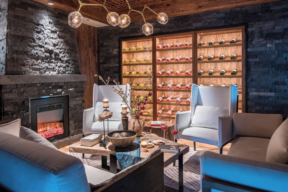 Tengchong Budu Hot Spring Resort Hotel