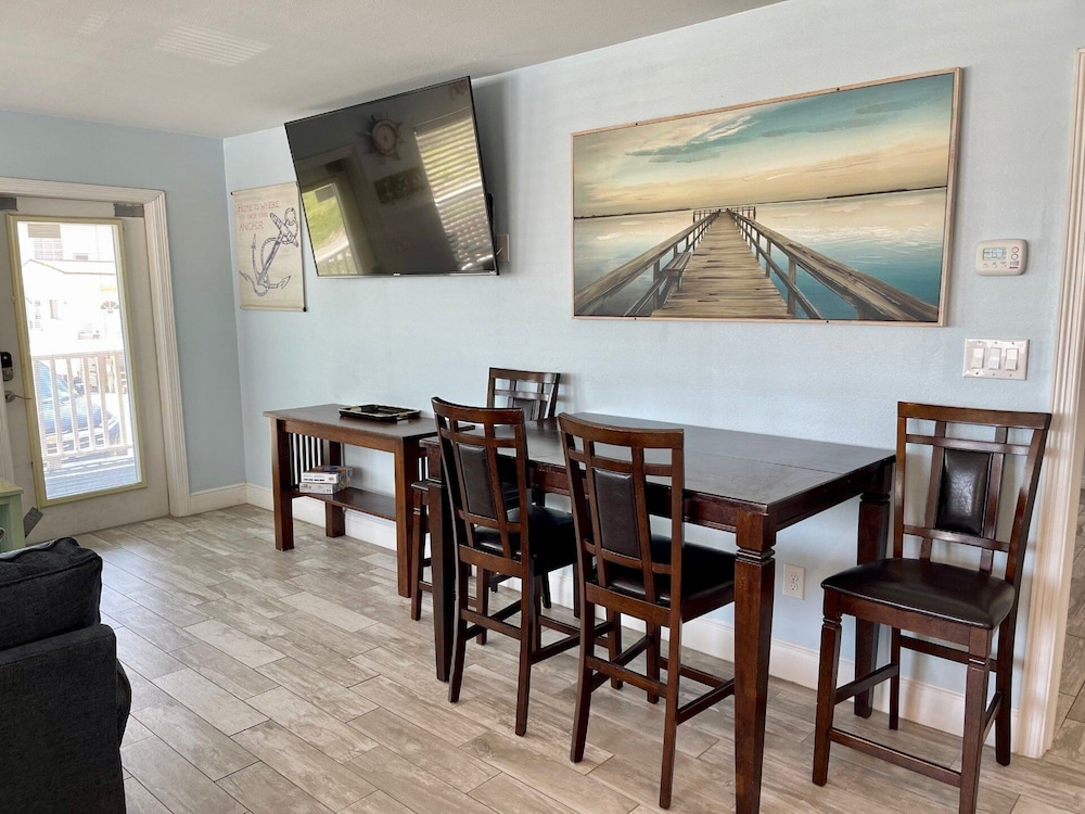 Beachgate Condo Suites And Hotel 211+212+213 3 Bedroom Condo