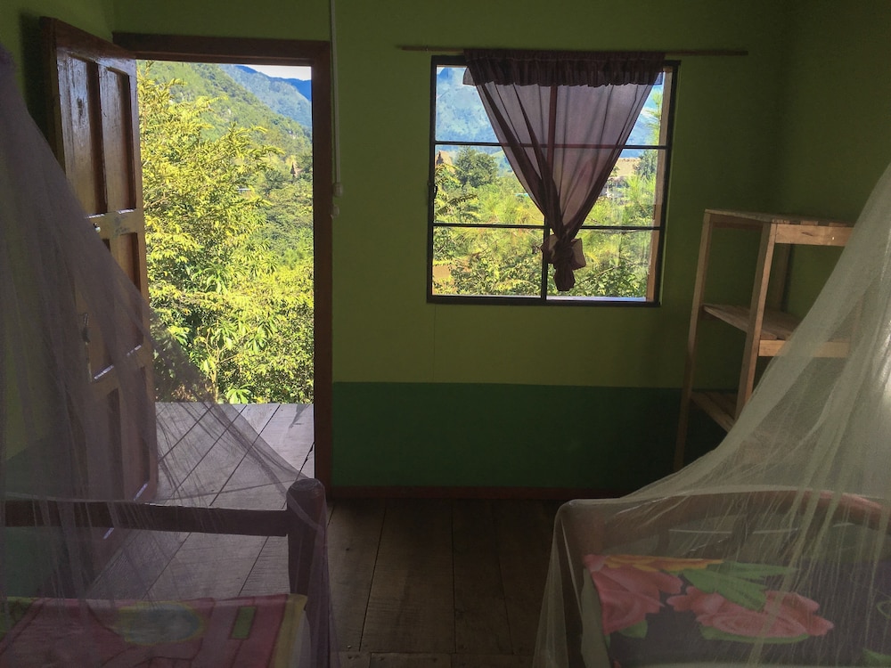 Vista Verde Lodge - Hostel view 2
