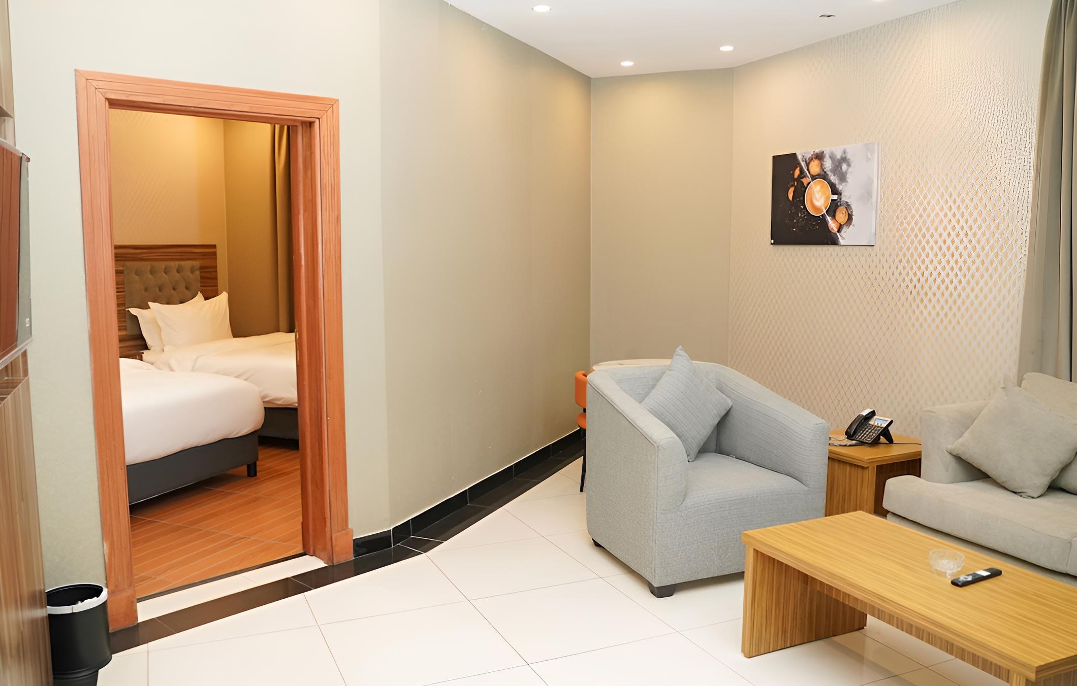 CREDI HOTEL