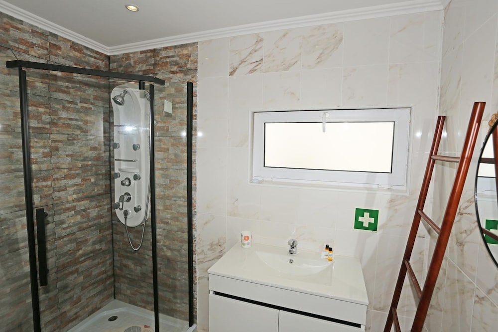 S 01 - 1 Bed Apartment in Quinta Silvestre