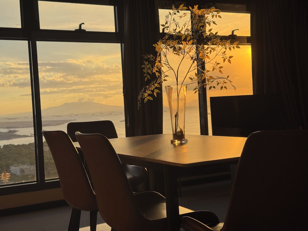 Luxurious Haven in the Sky