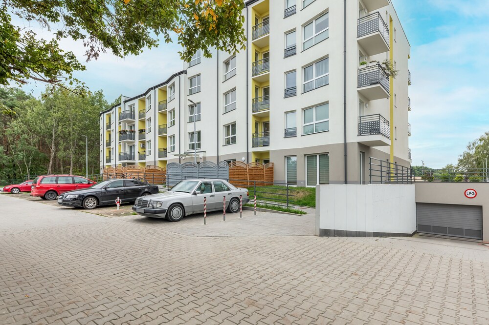 Apartments Grunwaldzka 49 by Renters view 4