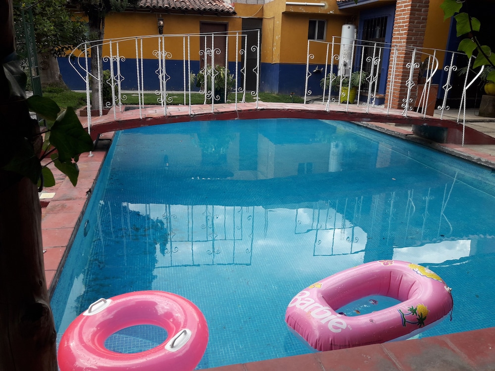 Photo 10