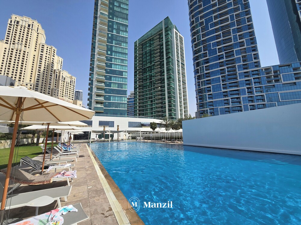 Al Bateen Residence