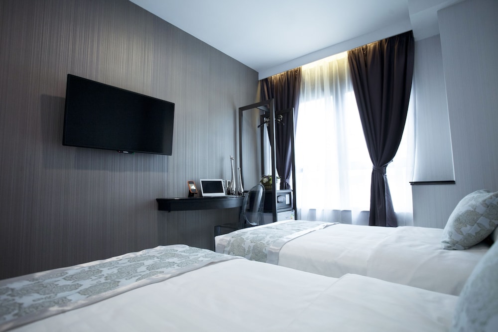 M1 Hotel North Point