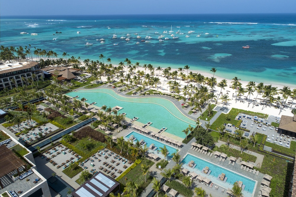 Lopesan Costa Bávaro Resort Spa & Casino - All Inclusive