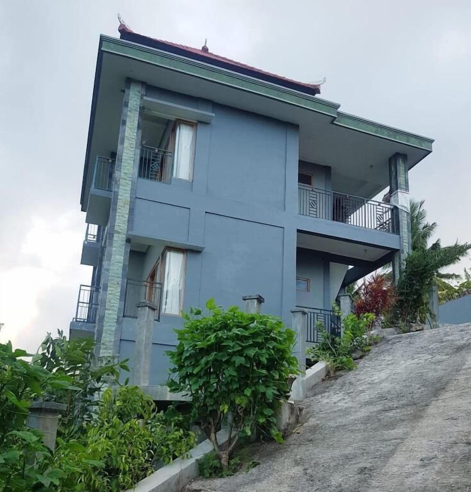 Atuh Galaxy Cottage
