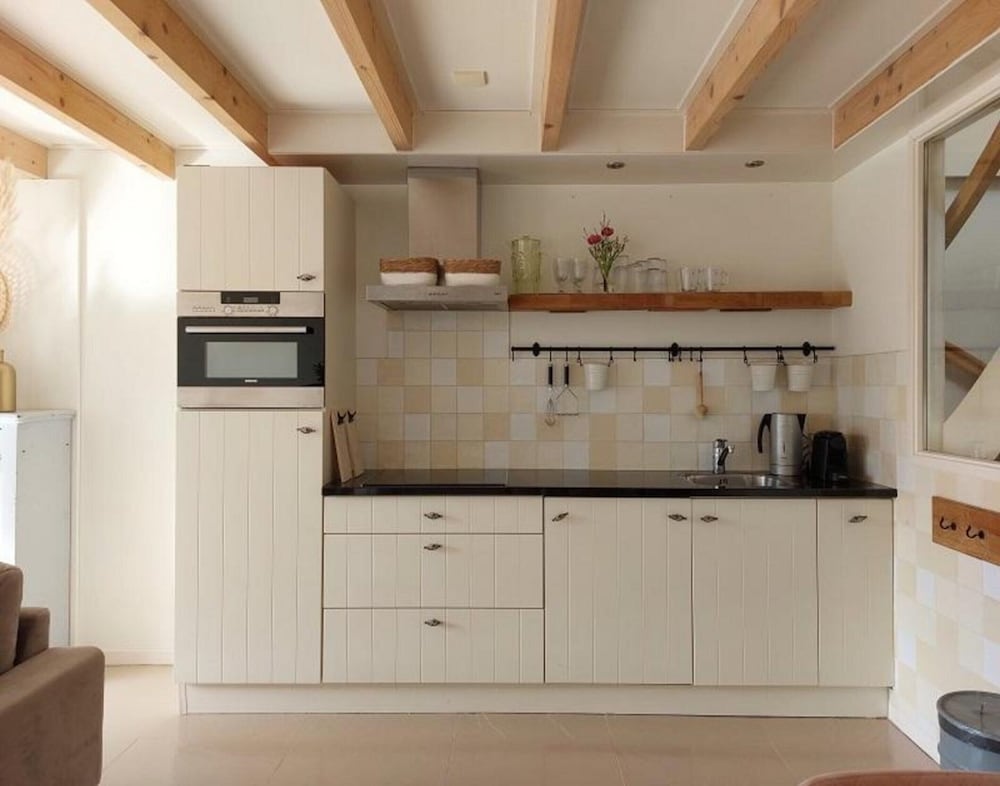 Cosy Furnished Holiday Home