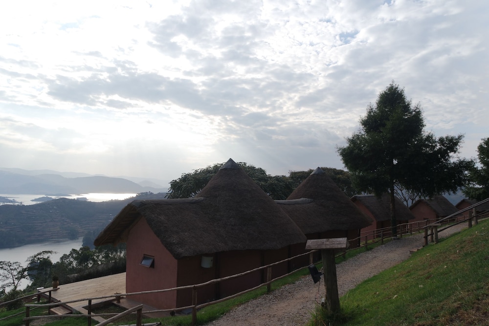 Arcadia Lodges Lake Bunyonyi