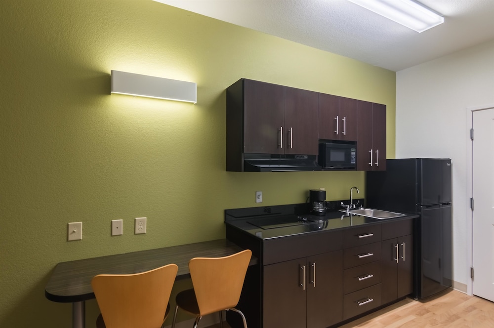 Days Inn & Suites by Wyndham Colorado City/I-20