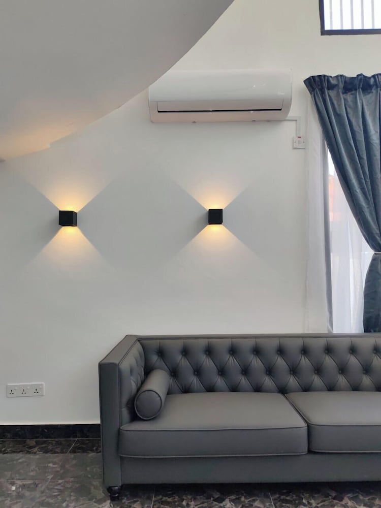 KHOO FAMILY VILLA
