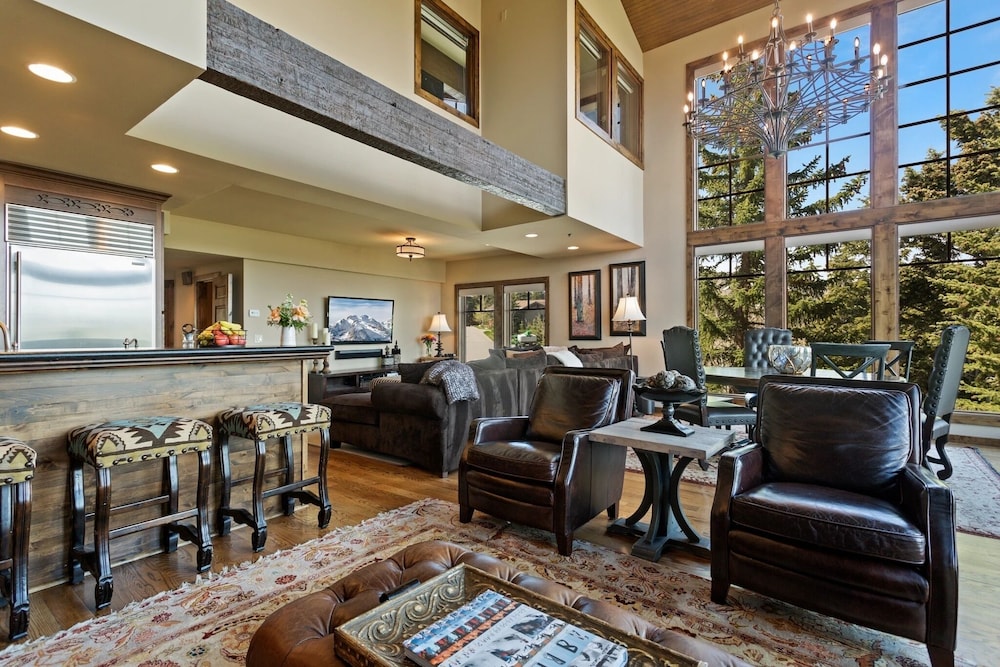 Stag Lodge at Deer Valley Resort - Three Bedroom Residence with Spa #13 3 Condo