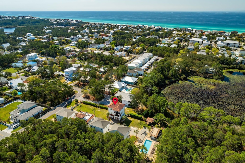 Modern Stay Near 30A w Pool Balcony Golf Cart Rental 30A Sunset Cove