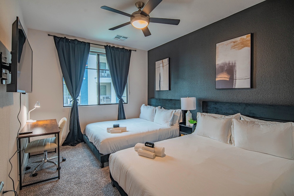 ROVE LIVING/KB - Scottsdale Grand