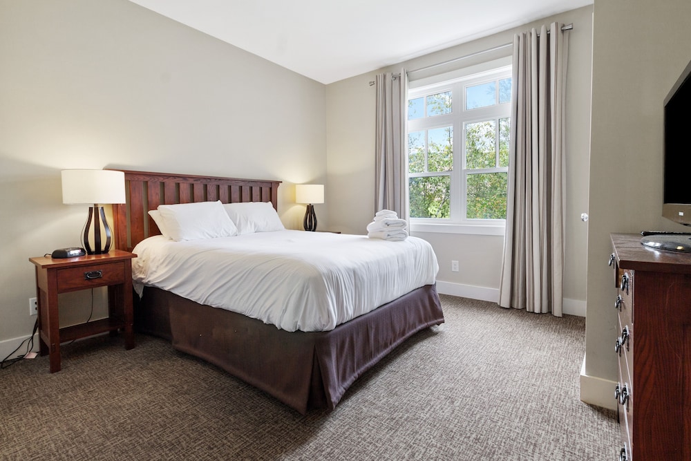 Rivergrass Condos