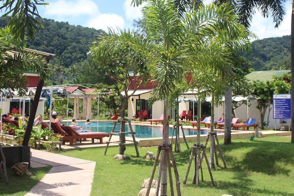 Golden Bay Cottage