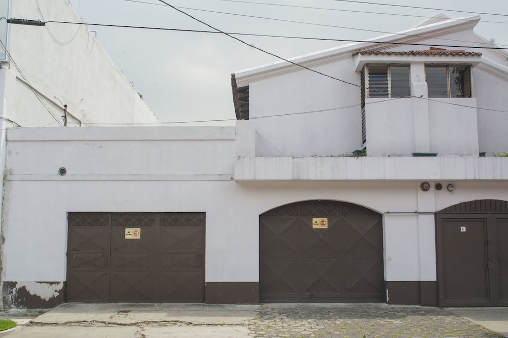 Hotel Casa Nola