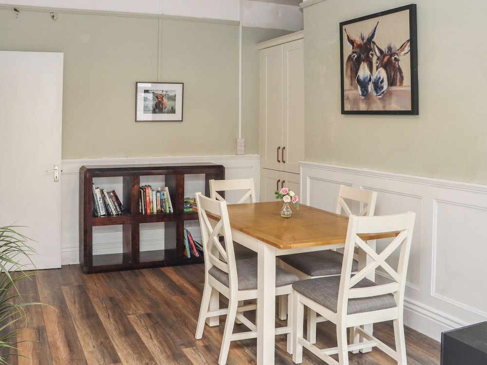 Heatherbell House