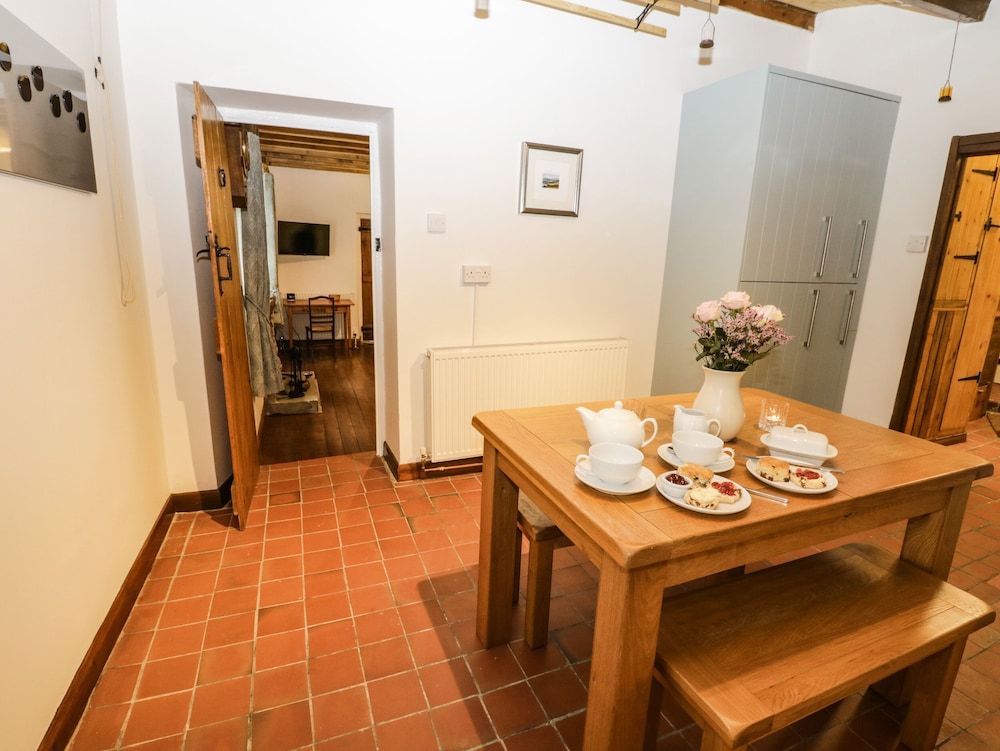 Wayside Cottage