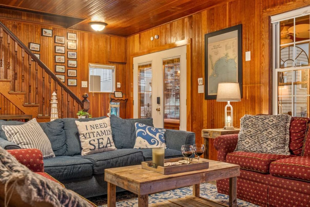 Danemead Cottage - For 10ppl