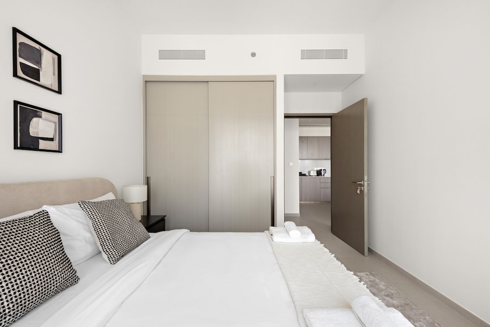 Grande Signature Residence - 811 1BD