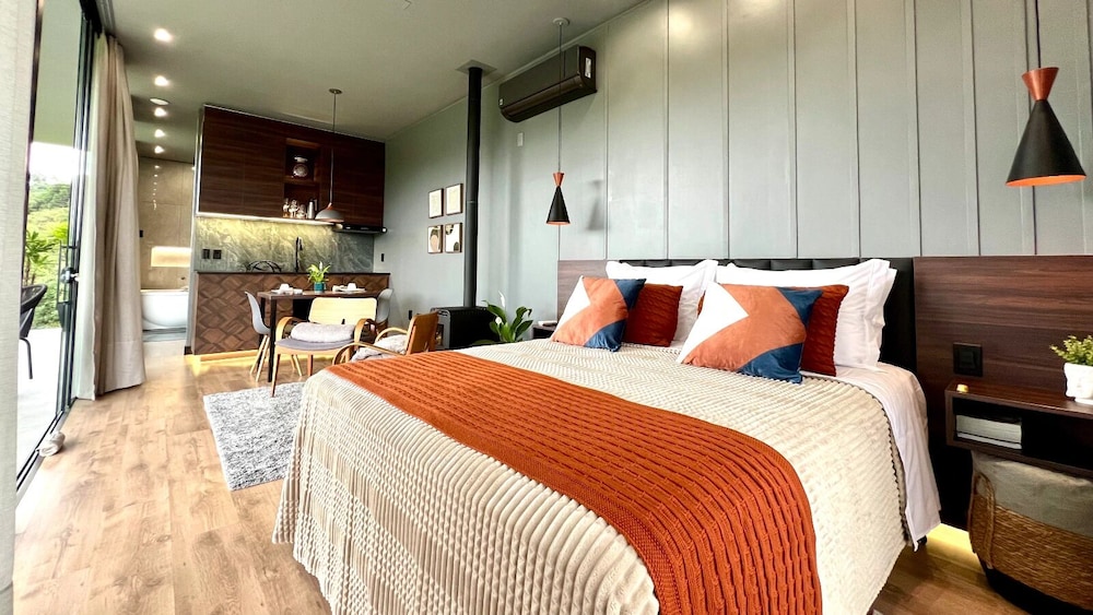 Euro Eco Lodges - Cabanas Românticas