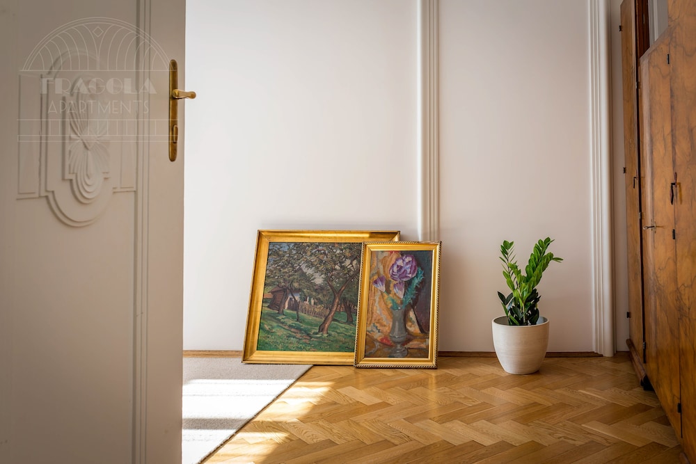 Fragola Apartments Old Town