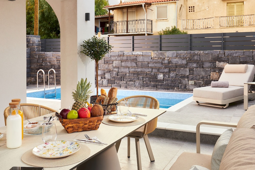 Grey Stones Villa by Estia