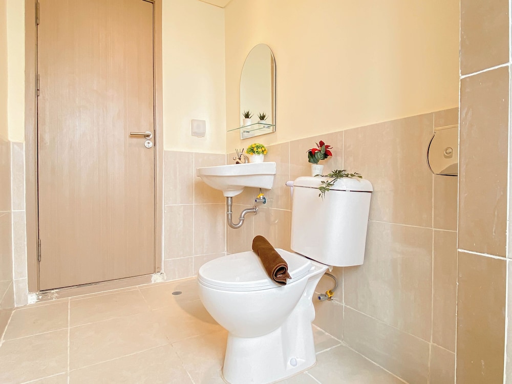 Simply And Homey 3Br At Apartment Meikarta