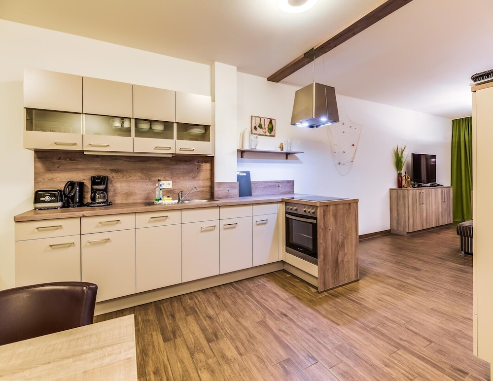 Luxuriose Ferienwohnung am Stormthaler See