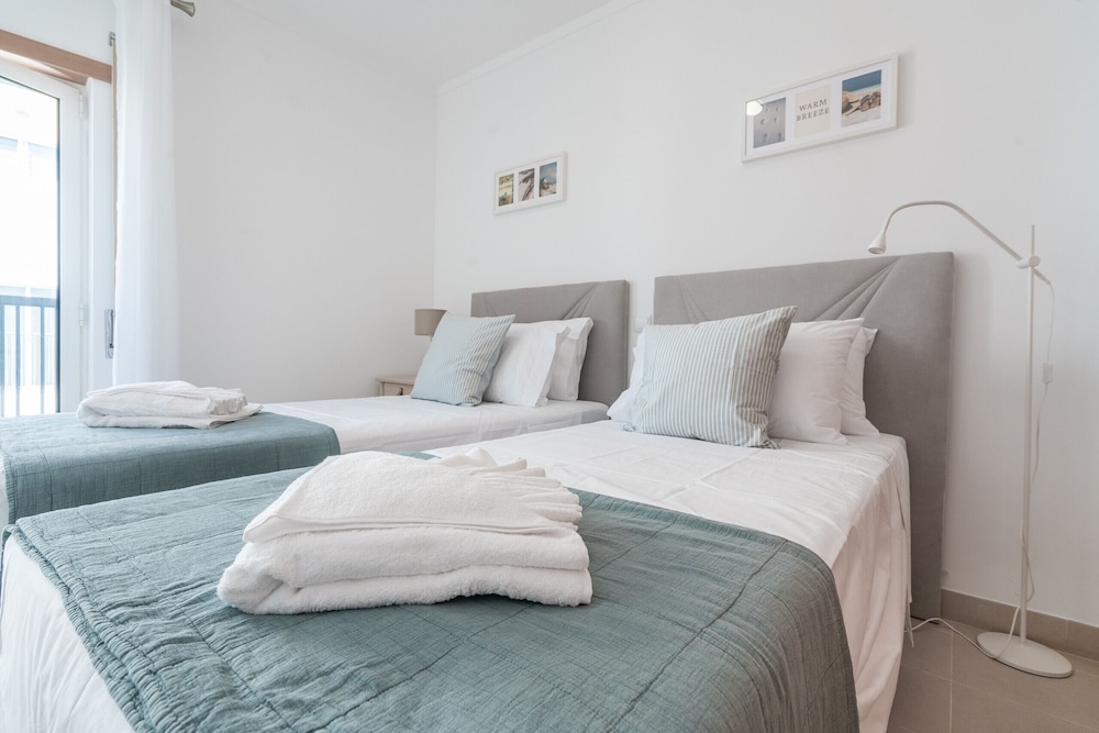 Tavira BAY 3 With Pool by Homing