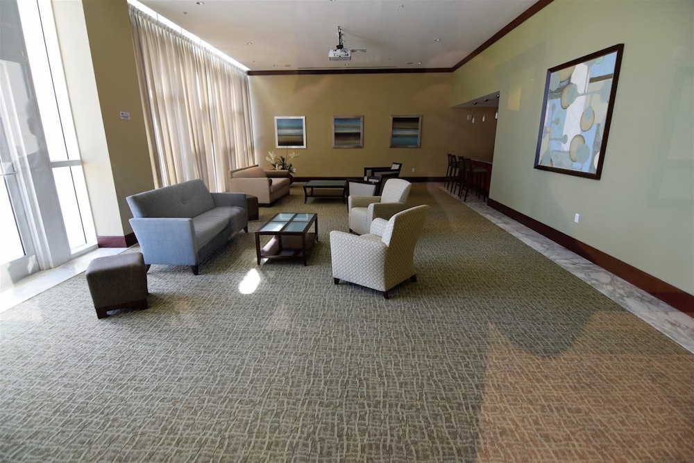 Amazing 4 Bedrooms, 5 Bath + Den Penthouse At La Perla view 2