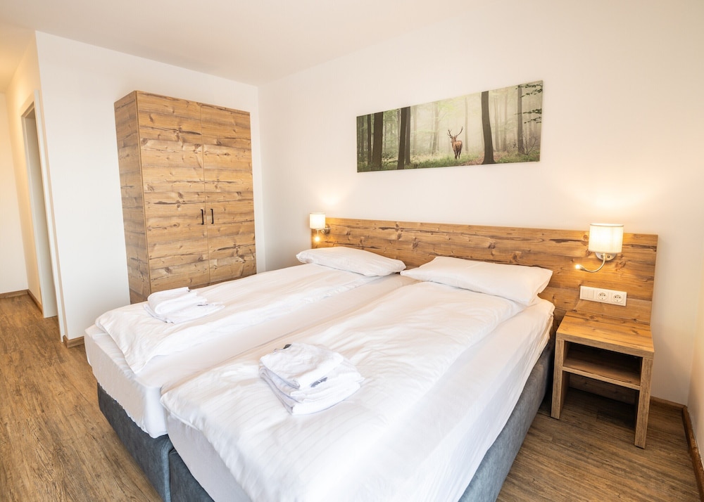 Spacious Apartment With Terrace for 8 Guests