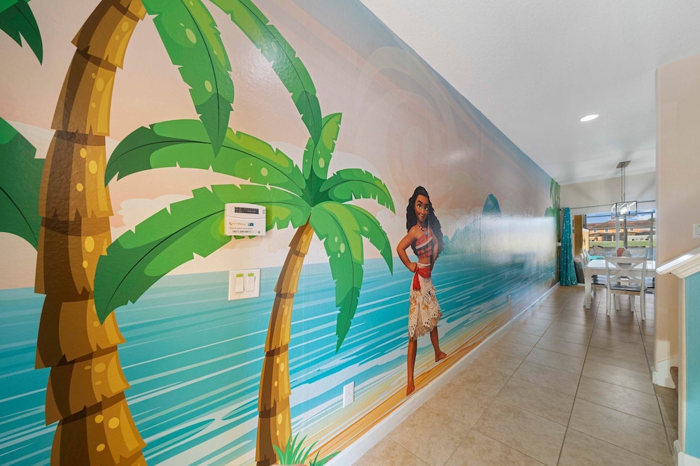 Welcome to Your Luxury Moana Villa