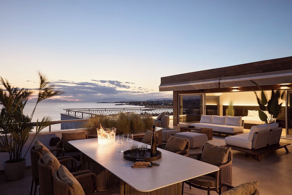 Casa Volare, Penthouse Retreat Athenian Riviera